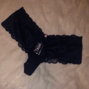 NWT Victoria’s Secret Navy Lace Thong Size Medium